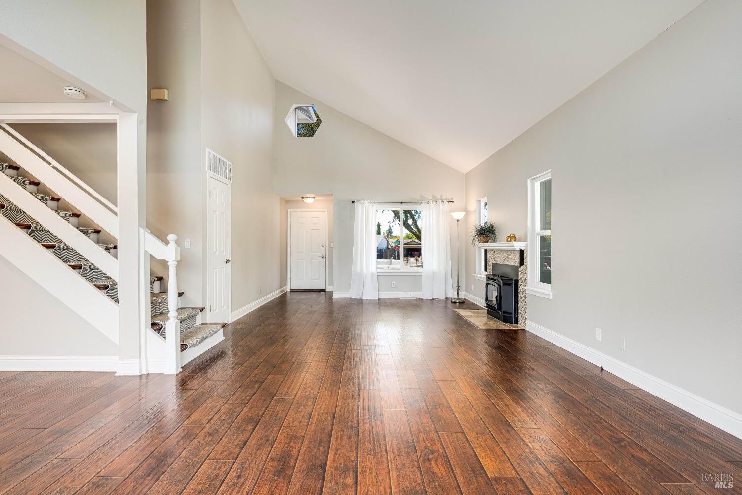 2291 Vista Del Sol Court Santa Rosa CA 95401