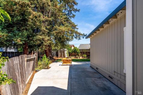 2291 Vista Del Sol Court Santa Rosa CA 95401