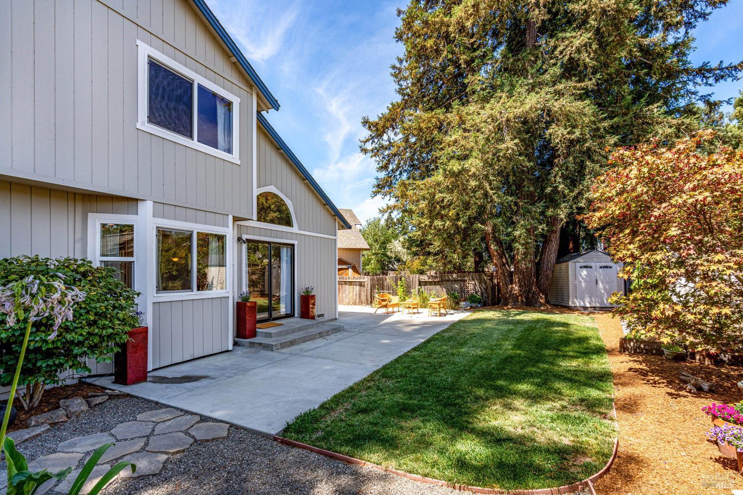 2291 Vista Del Sol Court Santa Rosa CA 95401