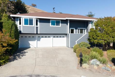 10 Santa Yorma Court Novato CA 94945