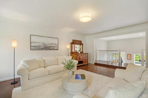 10 Santa Yorma Court Novato CA 94945