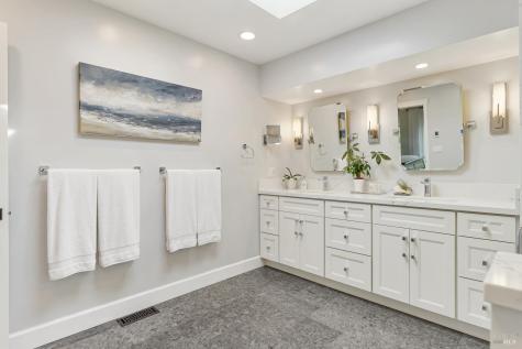10 Santa Yorma Court Novato CA 94945