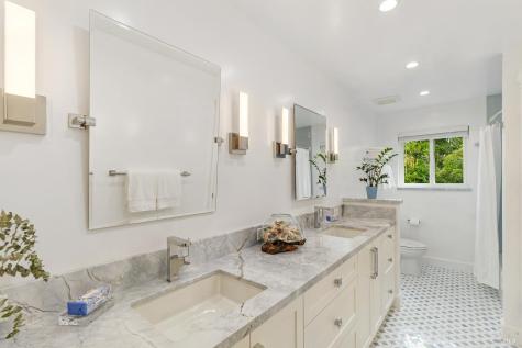 10 Santa Yorma Court Novato CA 94945
