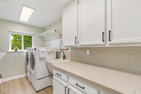 10 Santa Yorma Court Novato CA 94945