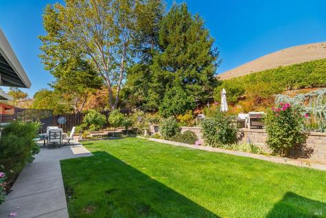 10 Santa Yorma Court Novato CA 94945