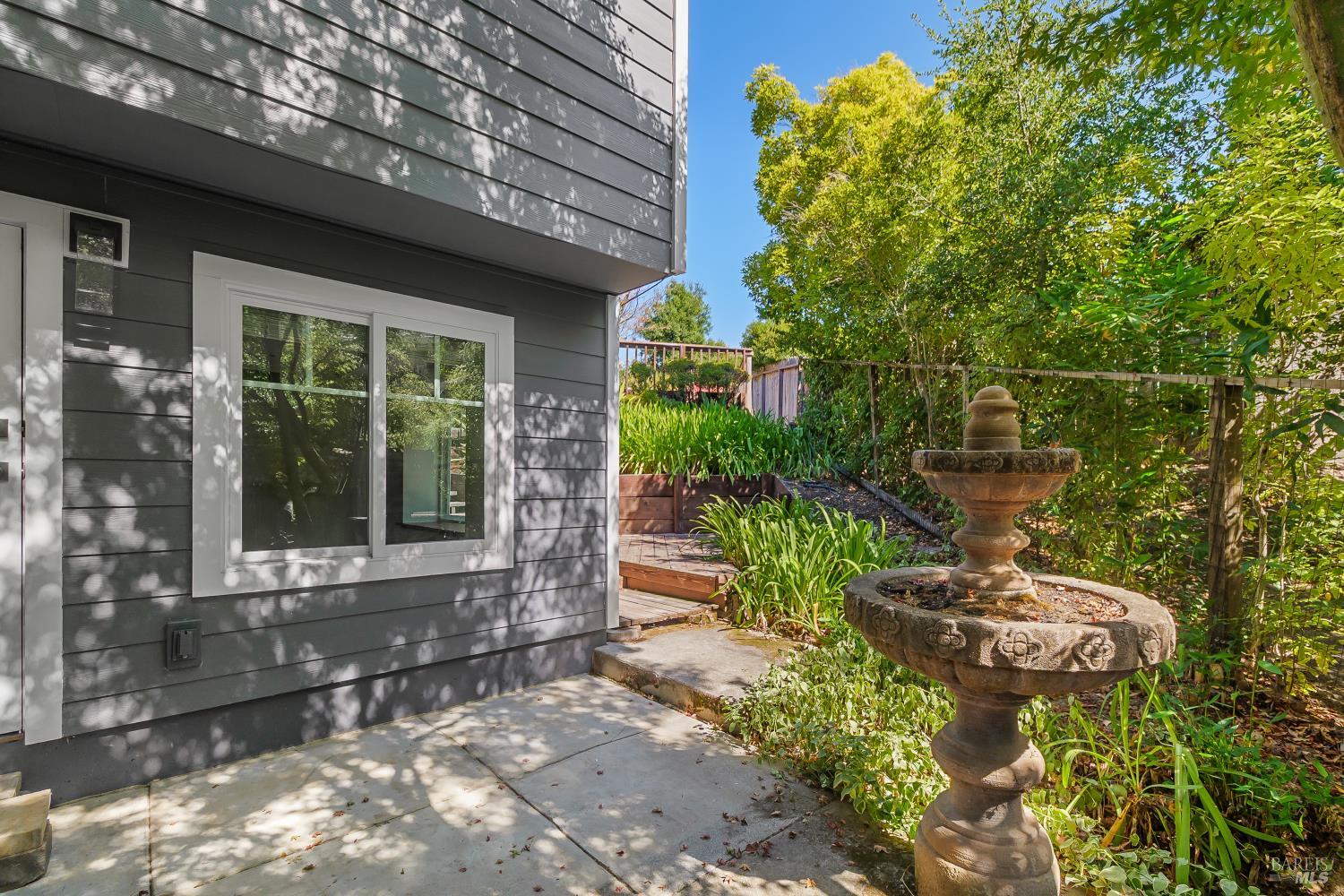 10 Santa Yorma Court Novato CA 94945