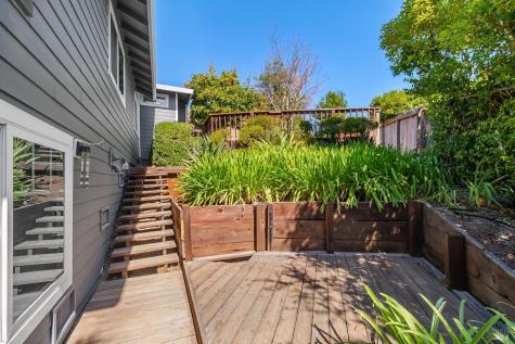 10 Santa Yorma Court Novato CA 94945
