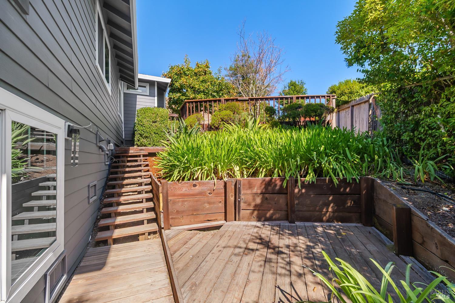 10 Santa Yorma Court Novato CA 94945