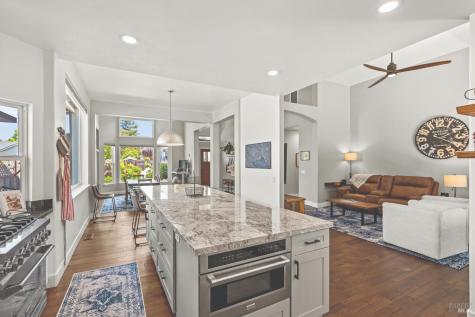 132 Renz Lane Geyserville CA 95441