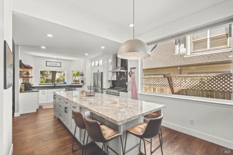 132 Renz Lane Geyserville CA 95441