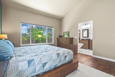 132 Renz Lane Geyserville CA 95441