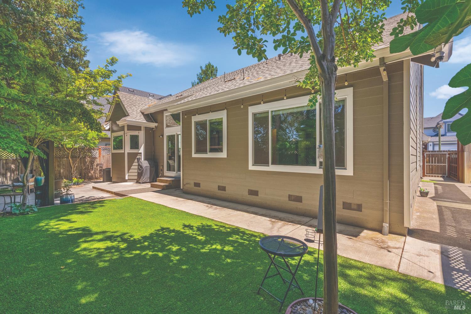 132 Renz Lane Geyserville CA 95441