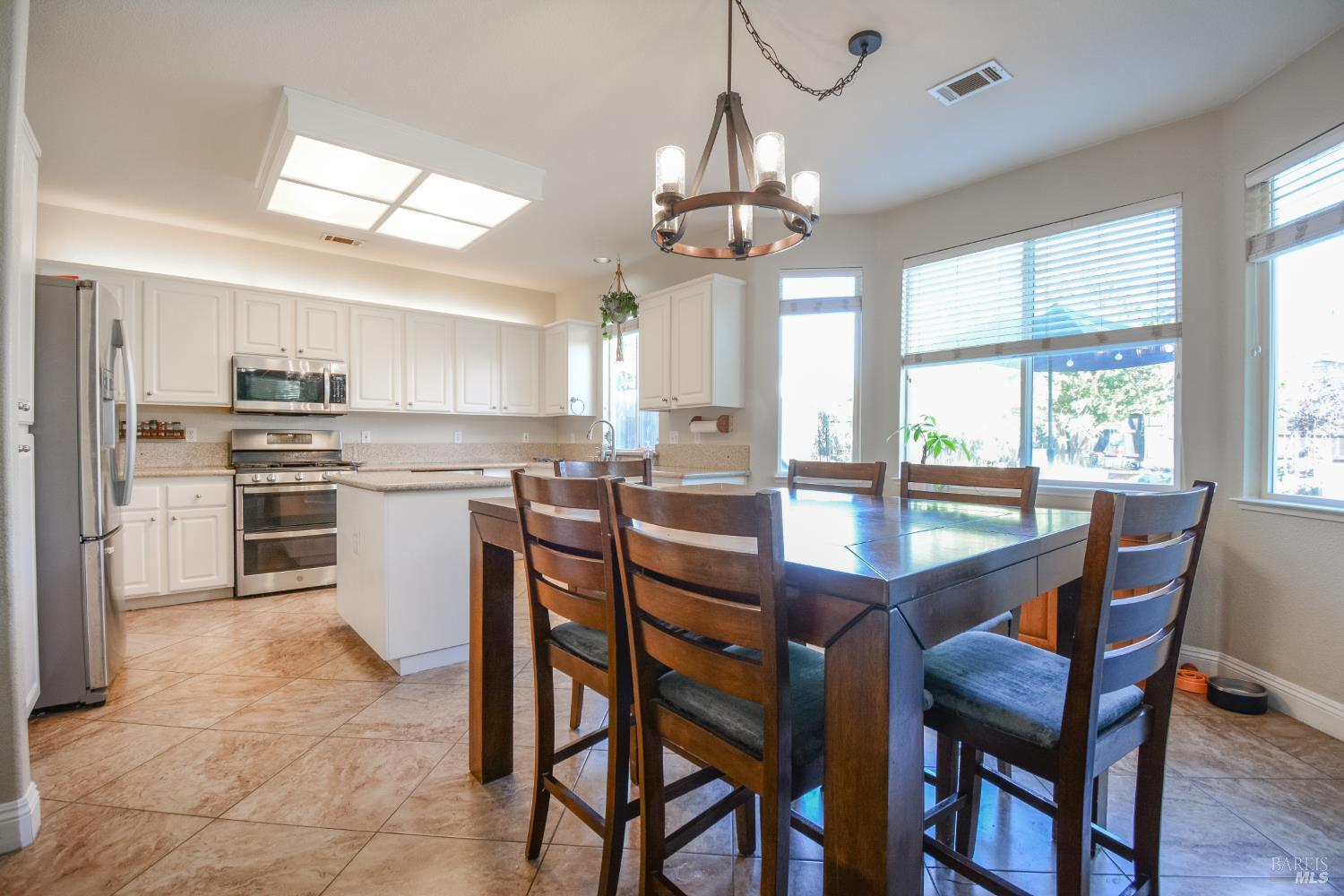 740 Alexander Drive Dixon CA 95620