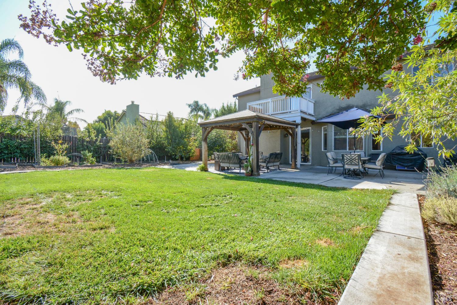 740 Alexander Drive Dixon CA 95620