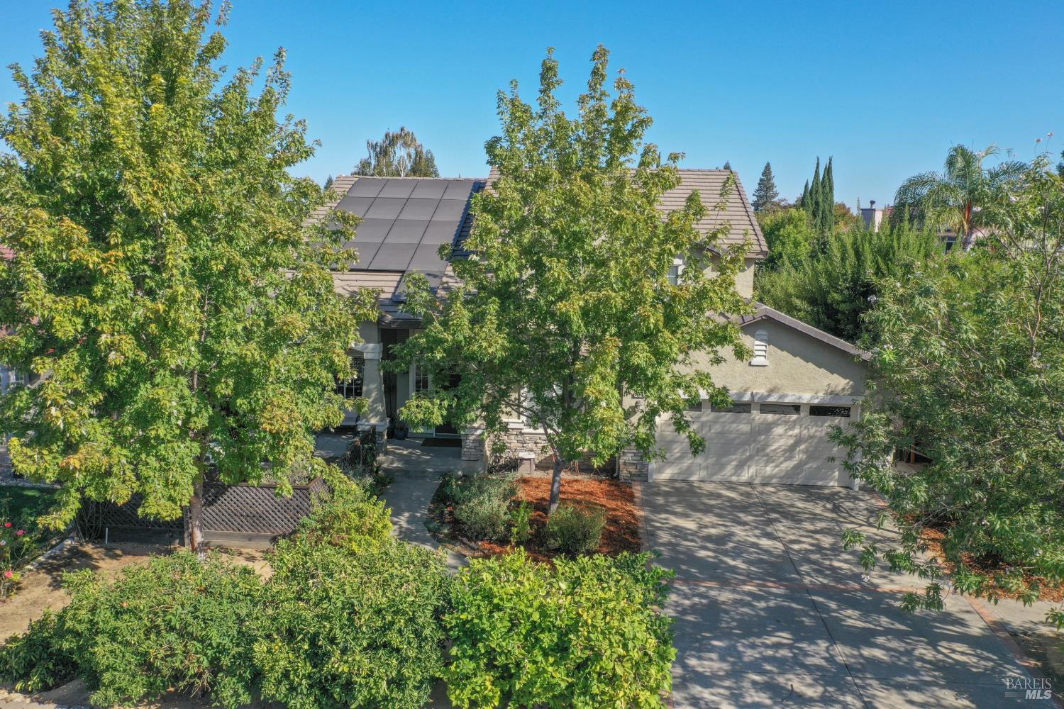 740 Alexander Drive Dixon CA 95620