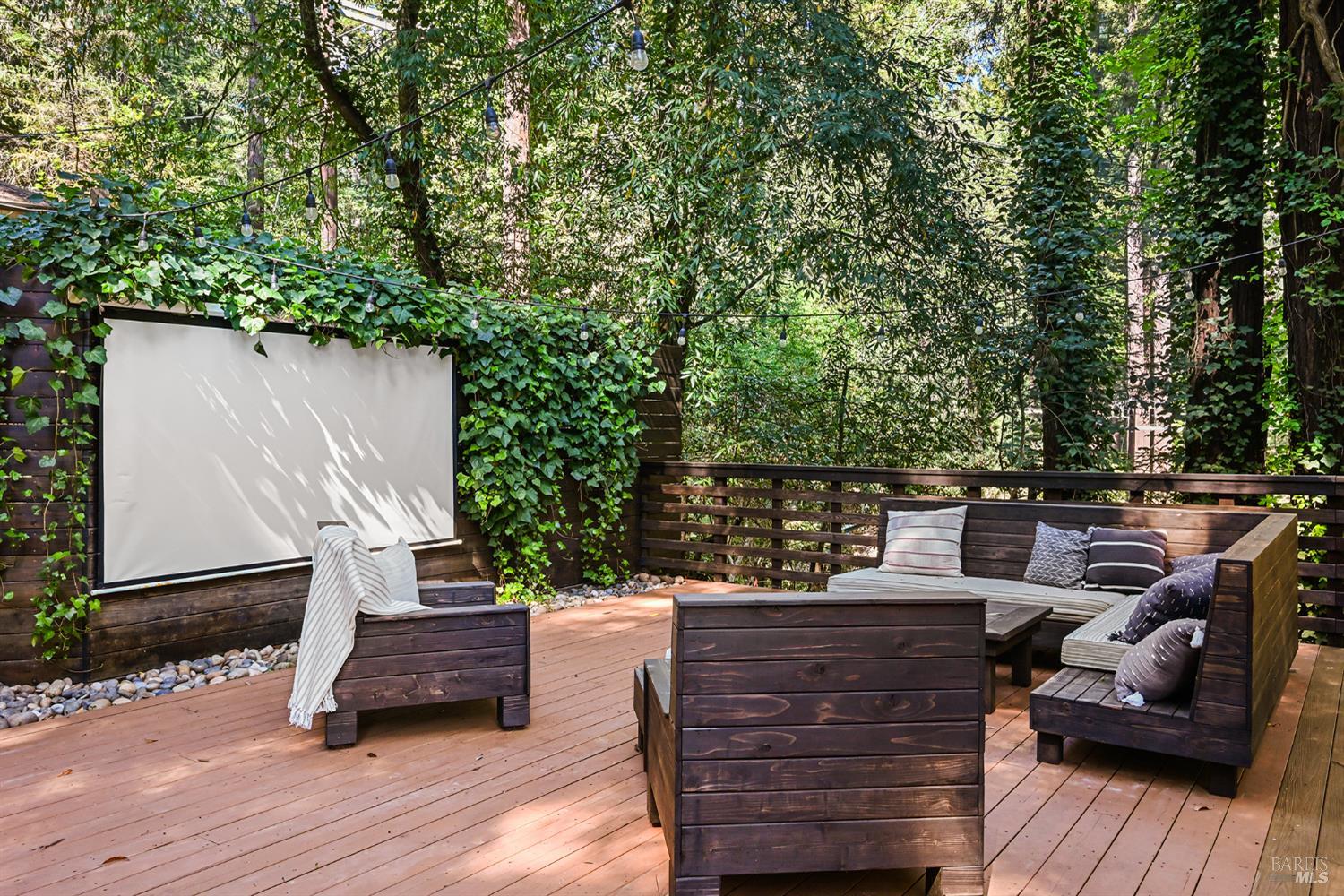 14685 Willow Road Guerneville CA 95446