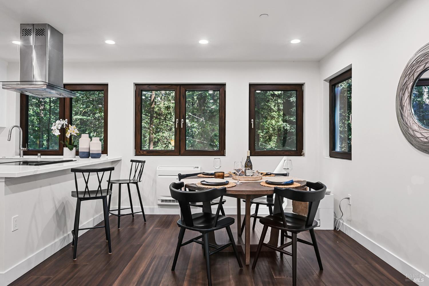 14685 Willow Road Guerneville CA 95446