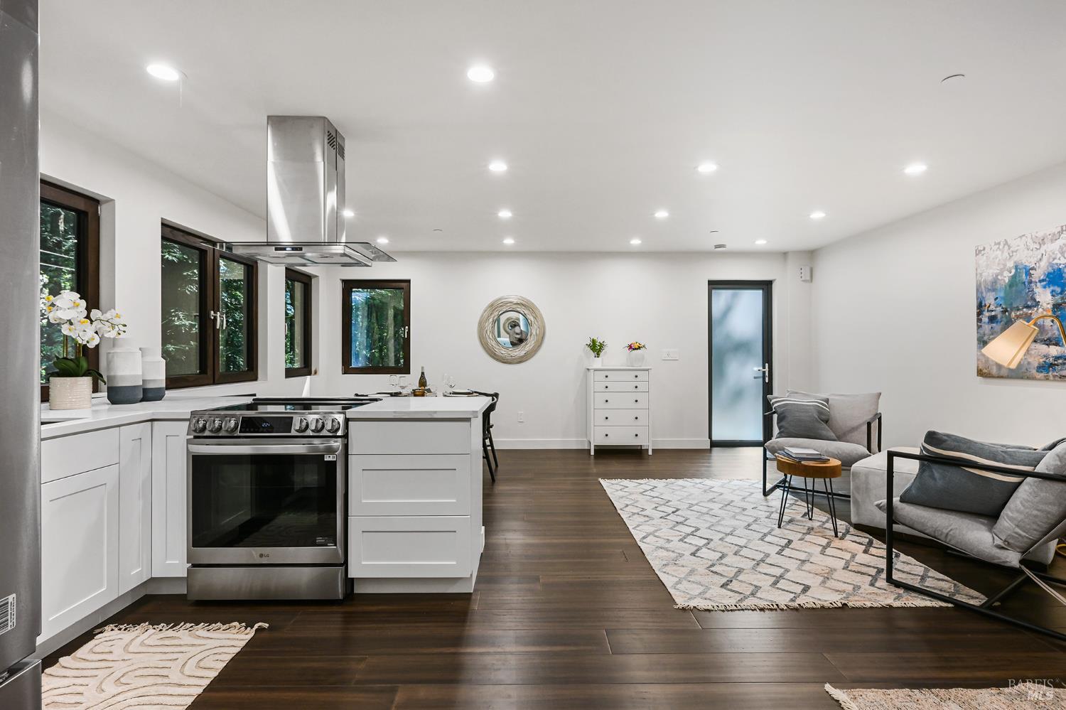 14685 Willow Road Guerneville CA 95446