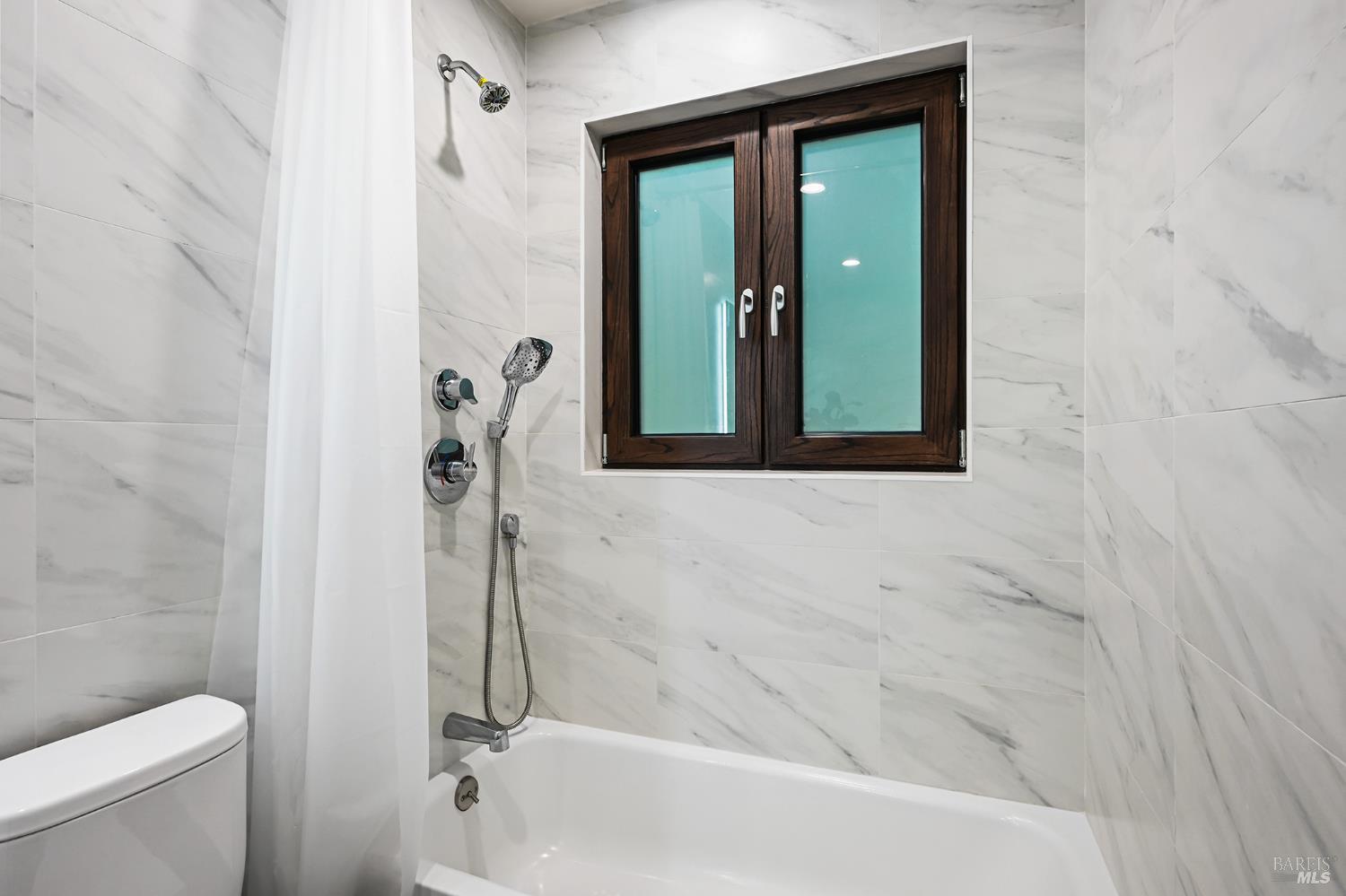 14685 Willow Road Guerneville CA 95446