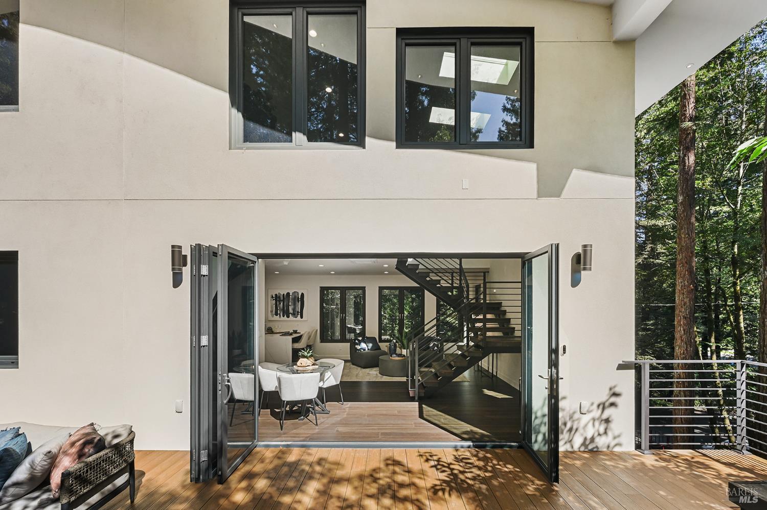 14685 Willow Road Guerneville CA 95446