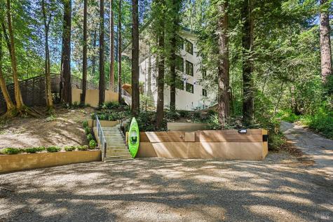 14685 Willow Road Guerneville CA 95446