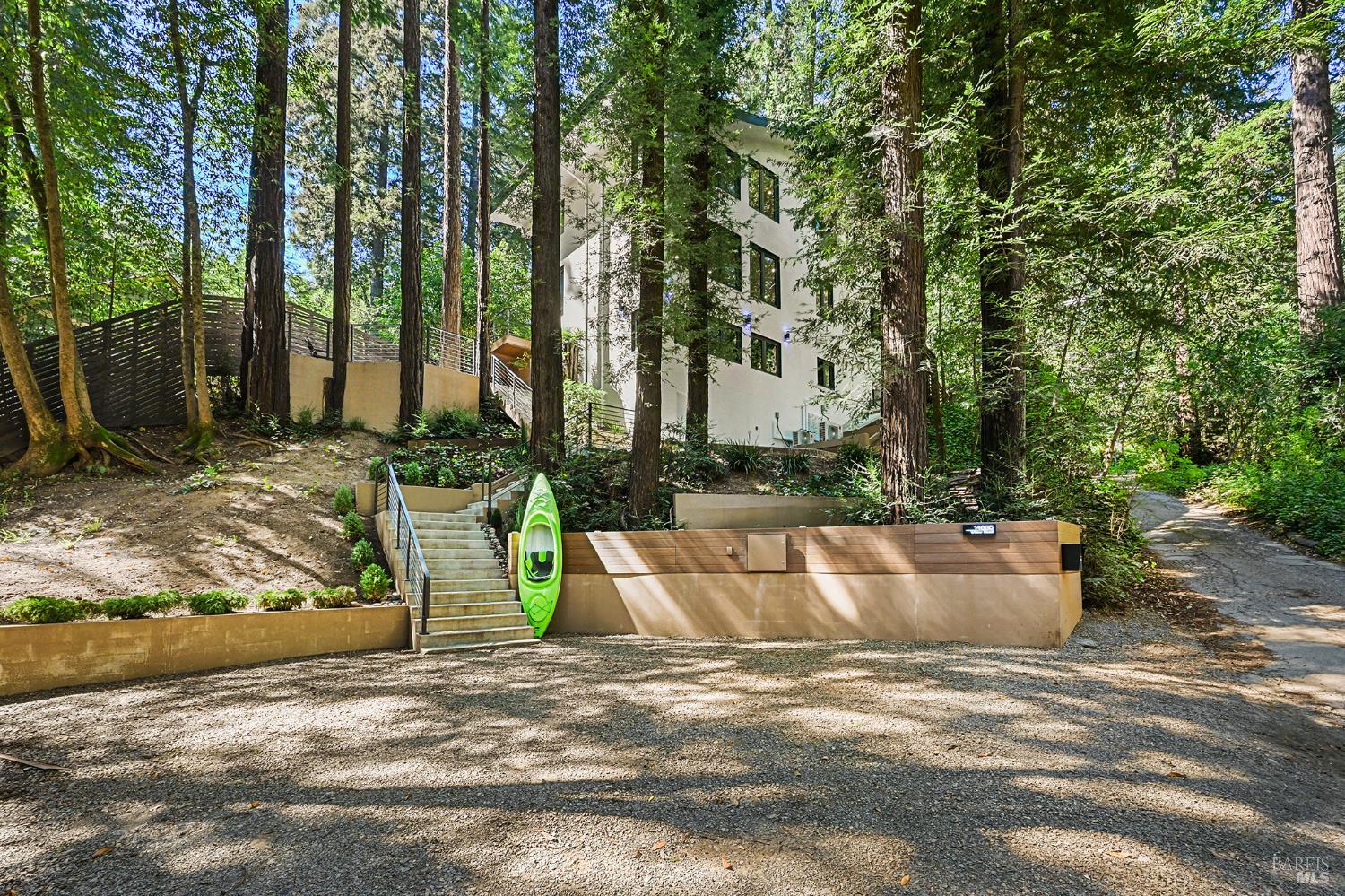 14685 Willow Road Guerneville CA 95446