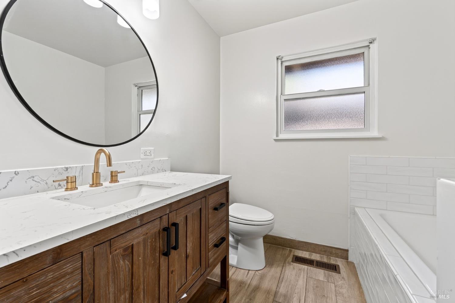 3450 Cypress Way Santa Rosa CA 95405