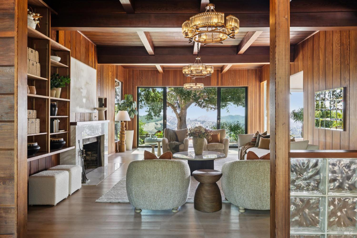 150 W Oak Knoll Drive San Anselmo CA 94960