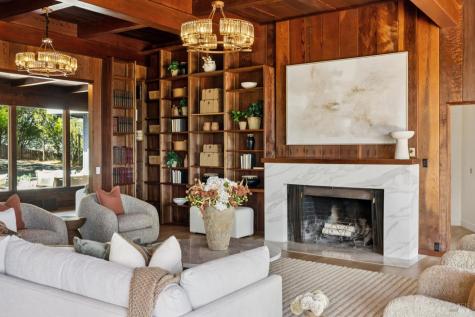 150 W Oak Knoll Drive San Anselmo CA 94960