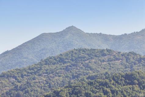 150 W Oak Knoll Drive San Anselmo CA 94960