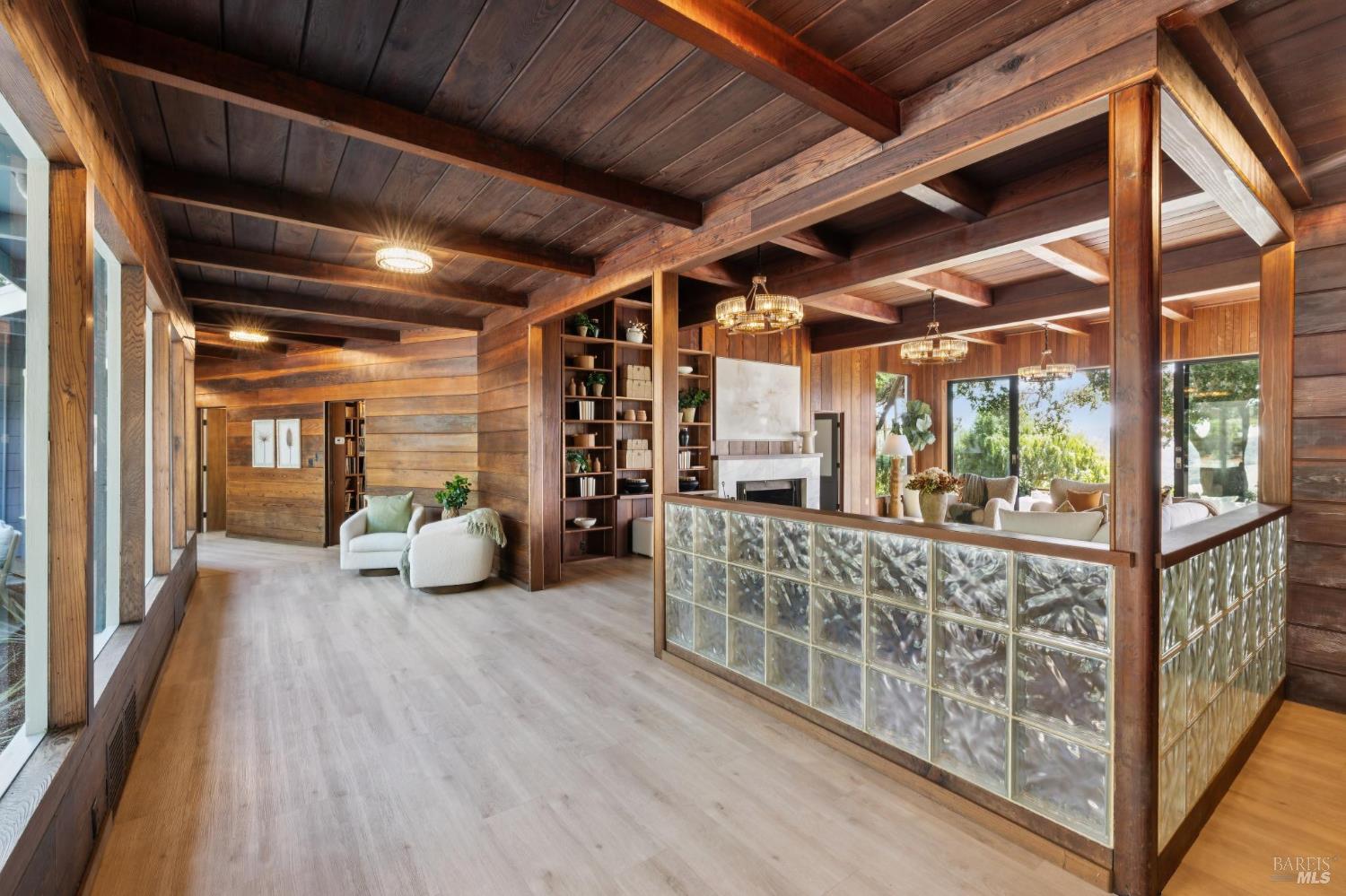 150 W Oak Knoll Drive San Anselmo CA 94960