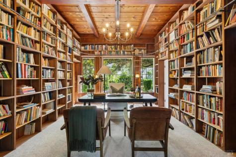 150 W Oak Knoll Drive San Anselmo CA 94960