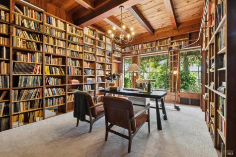 150 W Oak Knoll Drive San Anselmo CA 94960