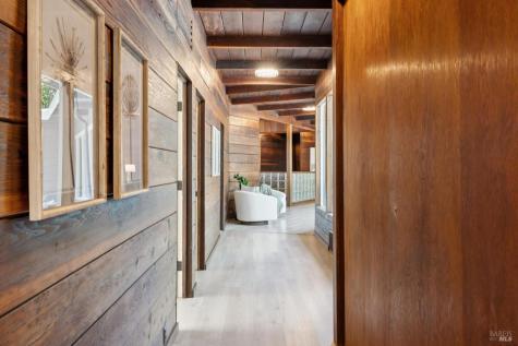 150 W Oak Knoll Drive San Anselmo CA 94960