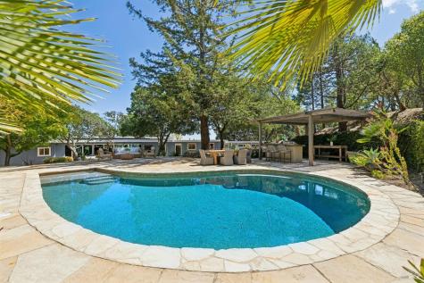 150 W Oak Knoll Drive San Anselmo CA 94960
