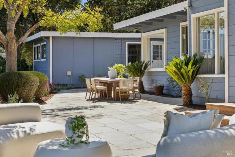 150 W Oak Knoll Drive San Anselmo CA 94960