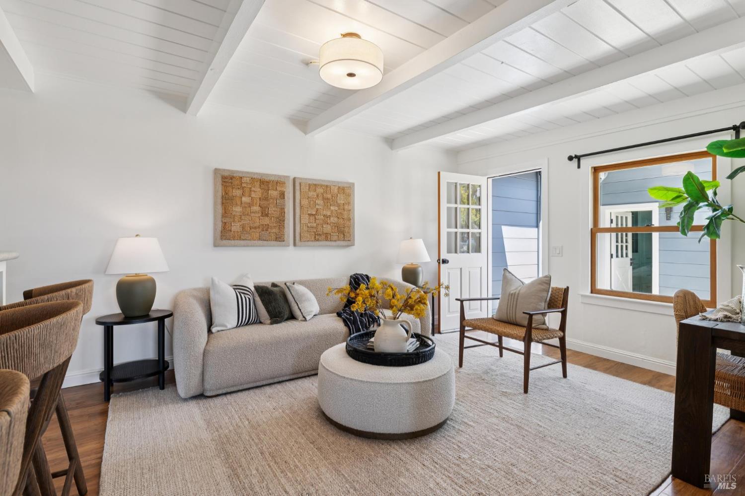 150 W Oak Knoll Drive San Anselmo CA 94960