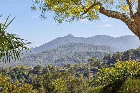 150 W Oak Knoll Drive San Anselmo CA 94960