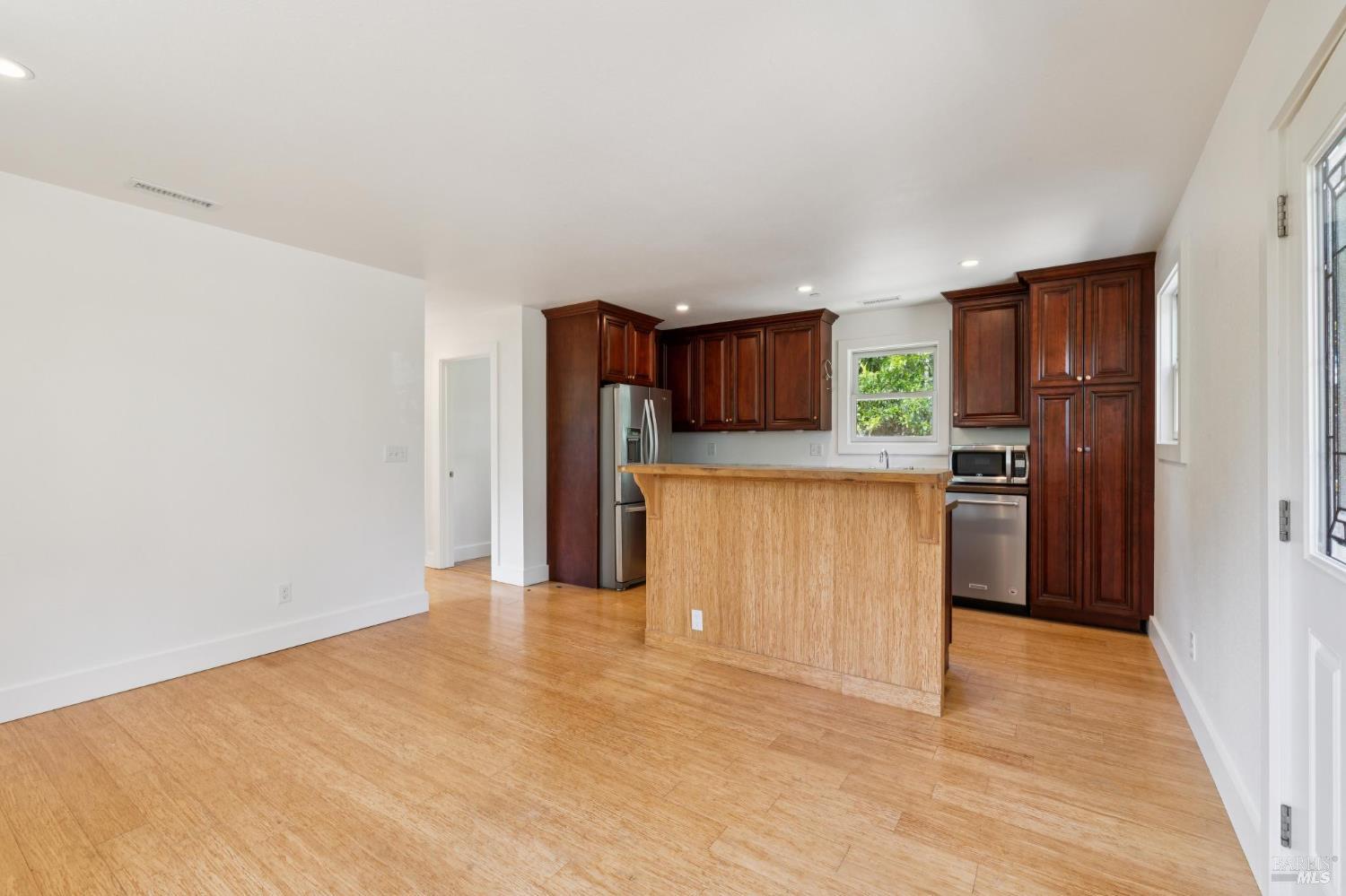 150 W Oak Knoll Drive San Anselmo CA 94960