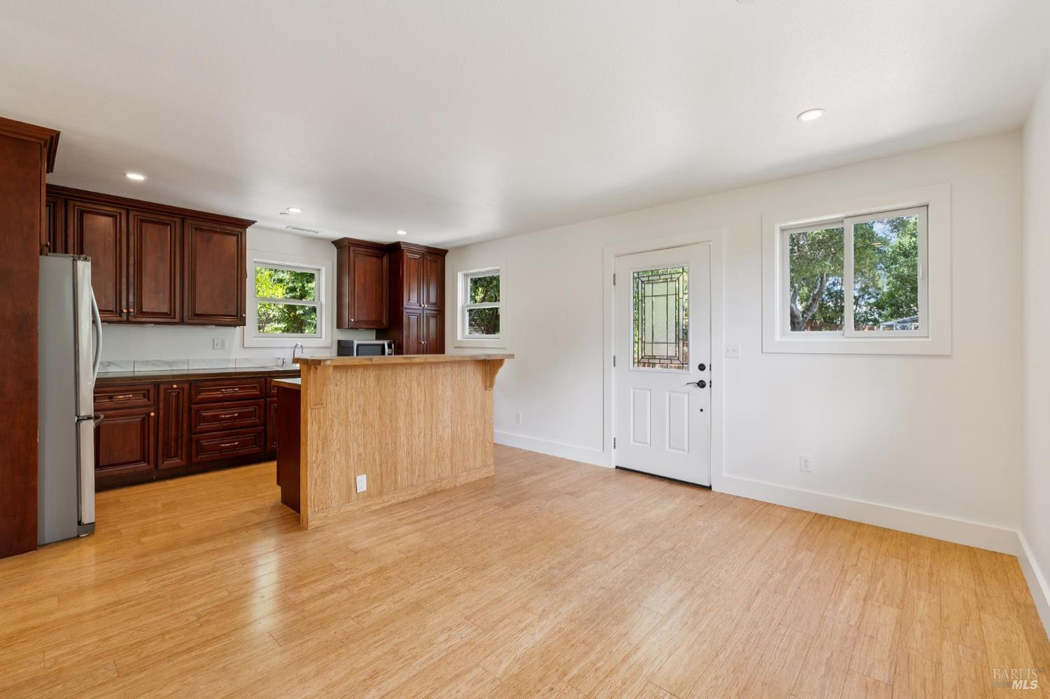 150 W Oak Knoll Drive San Anselmo CA 94960