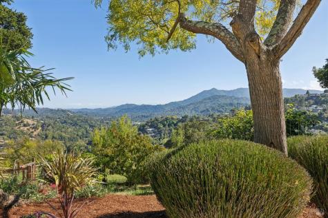 150 W Oak Knoll Drive San Anselmo CA 94960