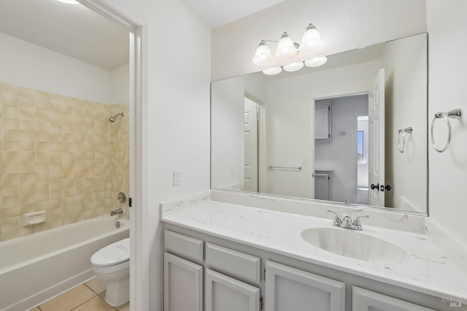 1019 Linden Avenue Fairfield CA 94533