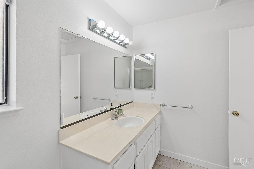 308 Dapple Drive Vallejo CA 94591