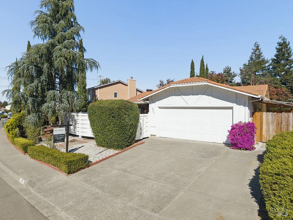 308 Dapple Drive Vallejo CA 94591