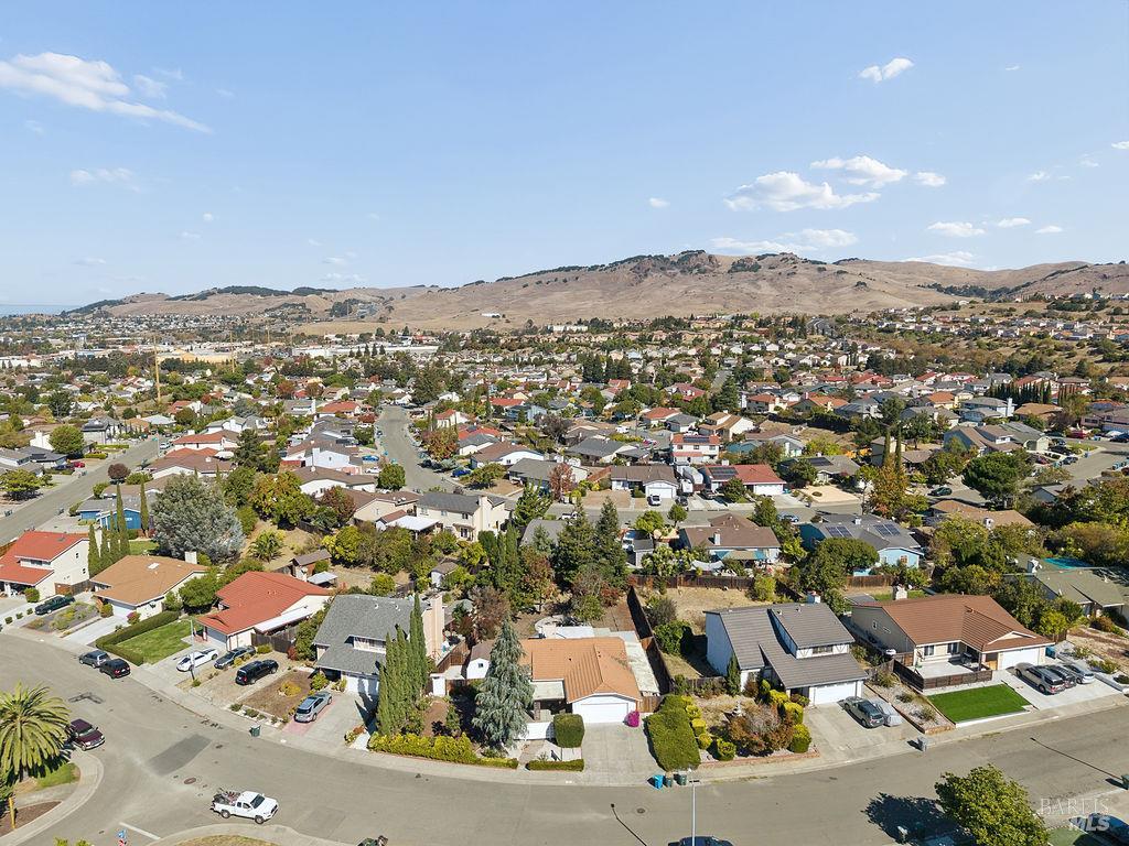 308 Dapple Drive Vallejo CA 94591