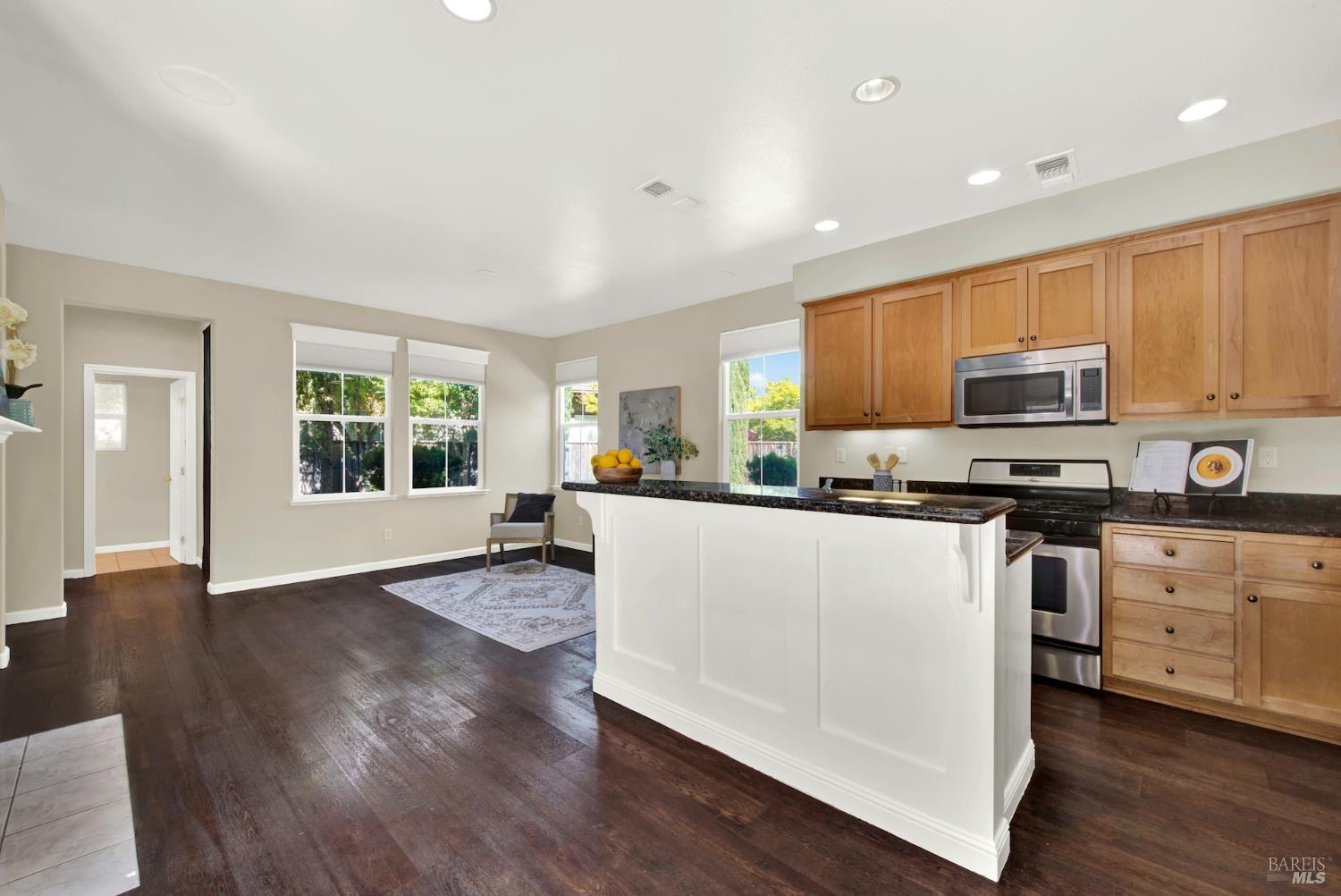 911 Walden Court Fairfield CA 94533