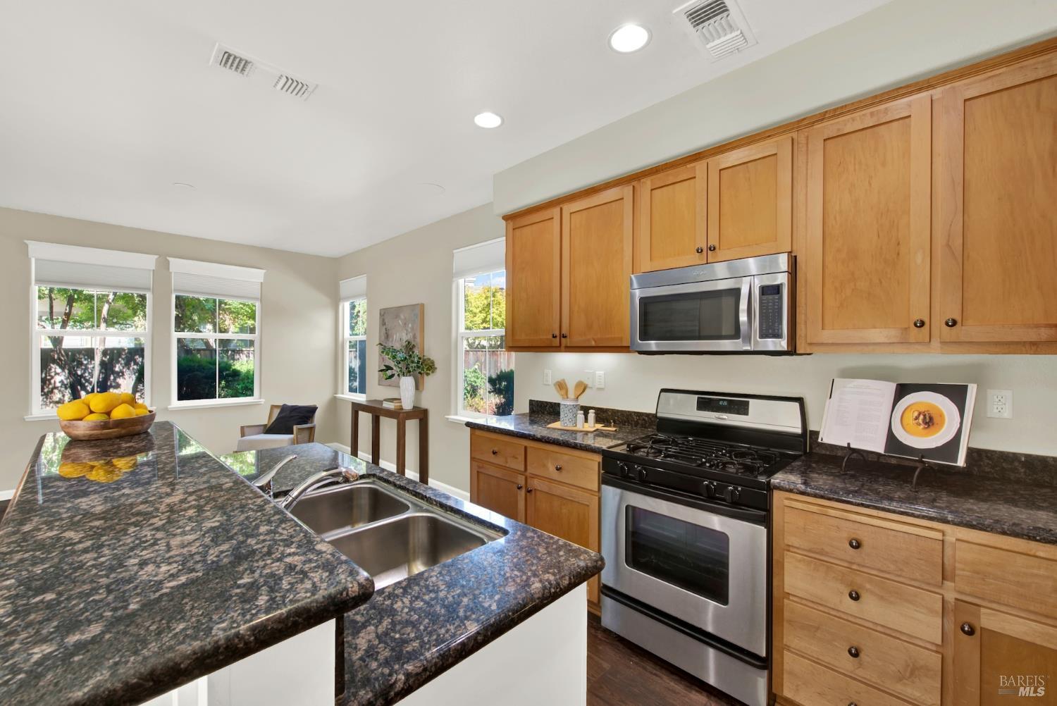 911 Walden Court Fairfield CA 94533