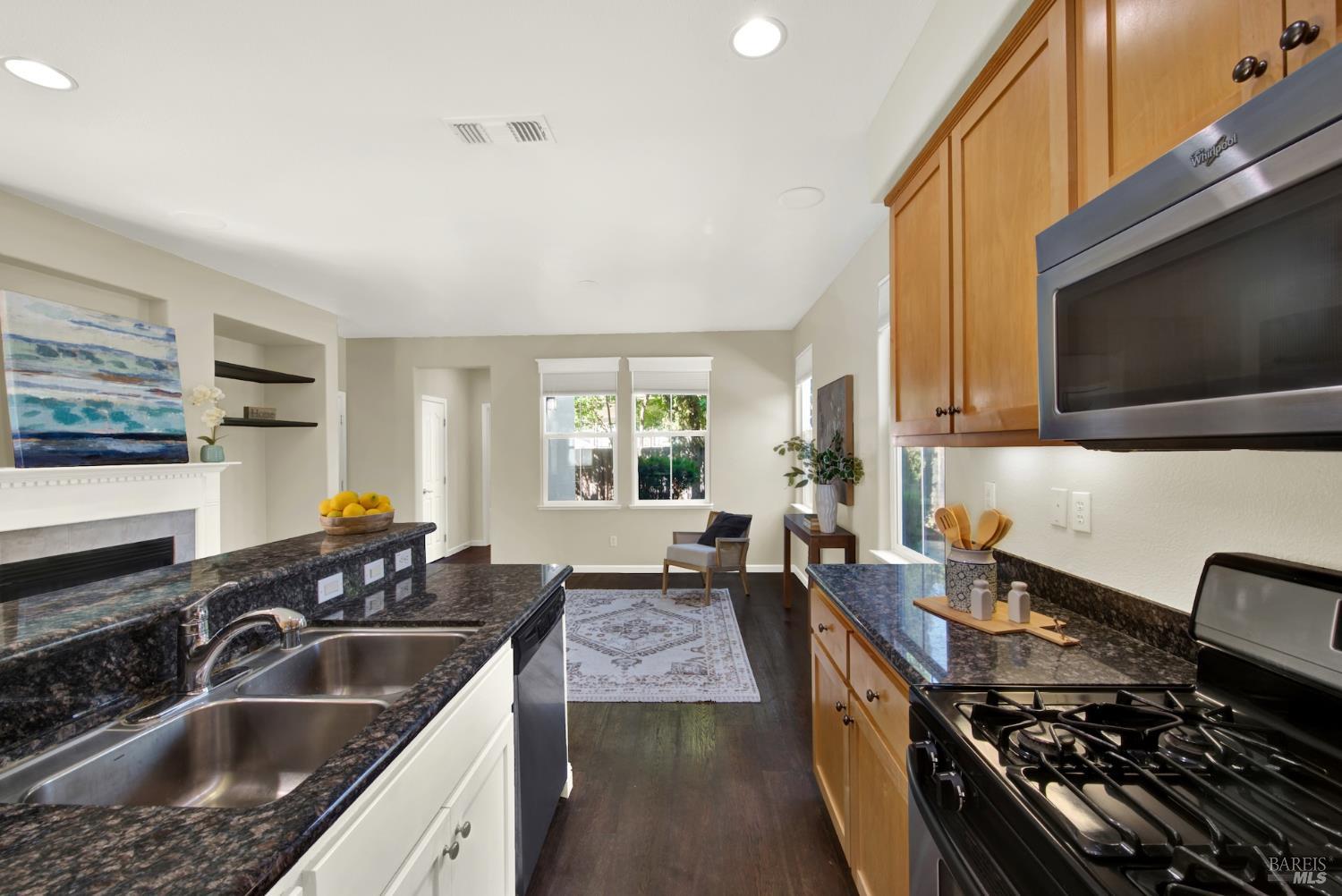 911 Walden Court Fairfield CA 94533