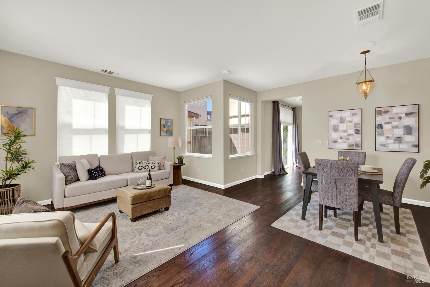 911 Walden Court Fairfield CA 94533
