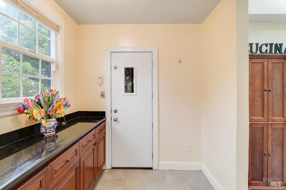 1450 Amador Street Vallejo CA 94590